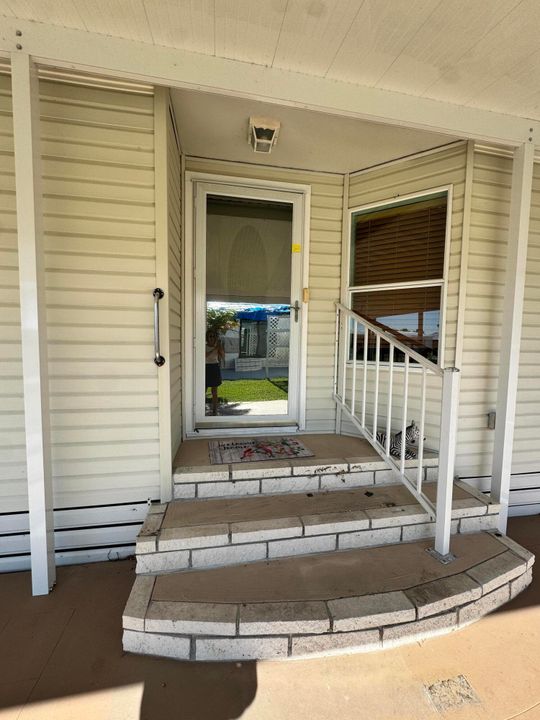 На продажу: $59,900 (3 спален, 2 ванн, 1600 Квадратных фут)