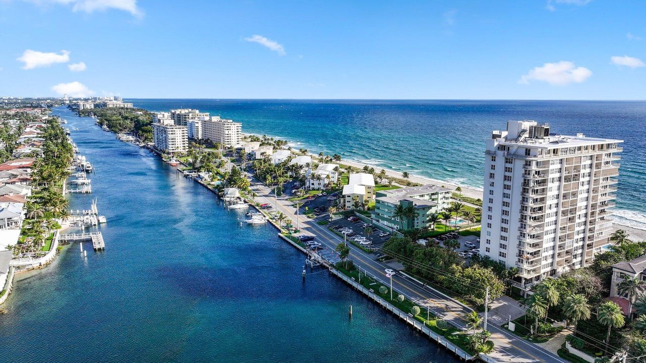 Active With Contract: $649,900 (2 beds, 2 baths, 1154 Square Feet)