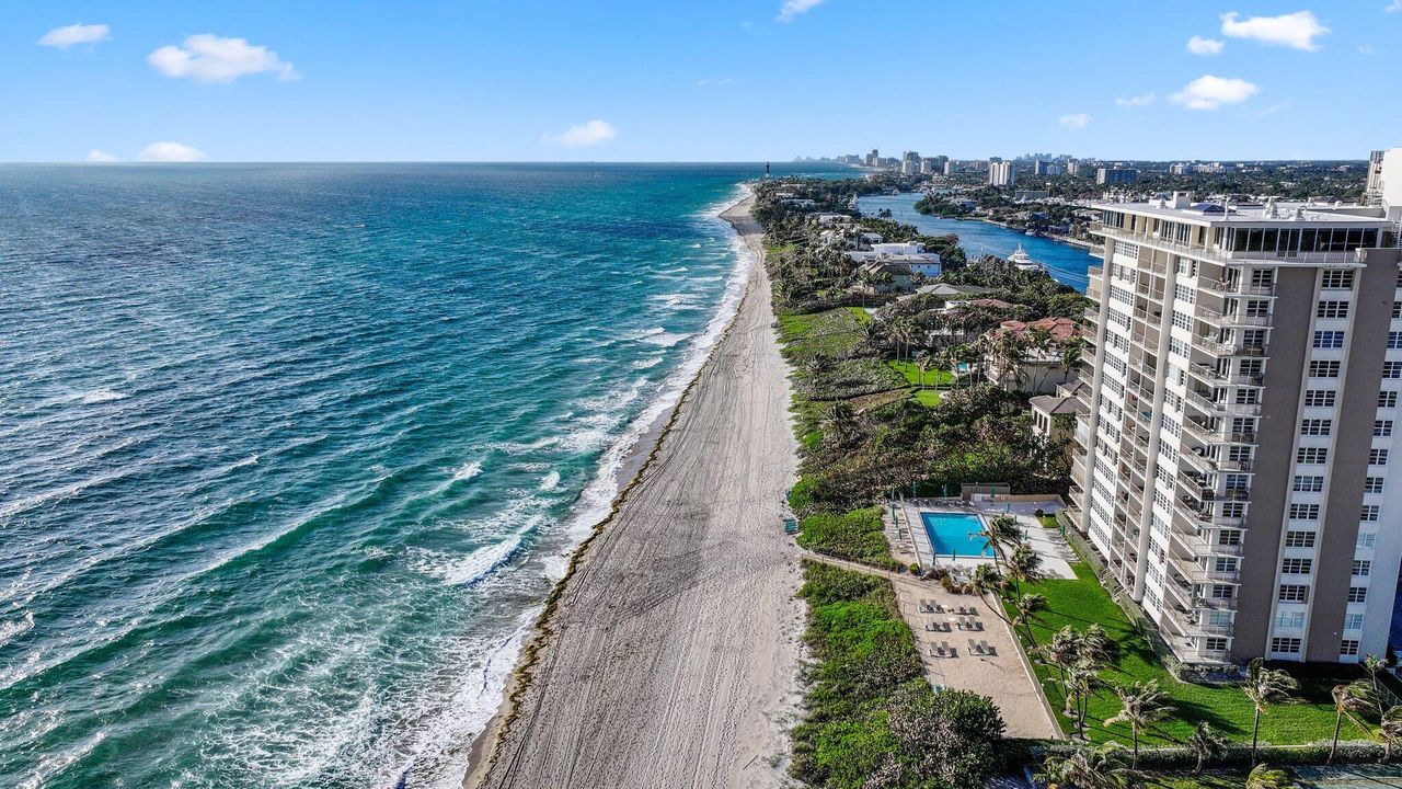 Active With Contract: $649,900 (2 beds, 2 baths, 1154 Square Feet)