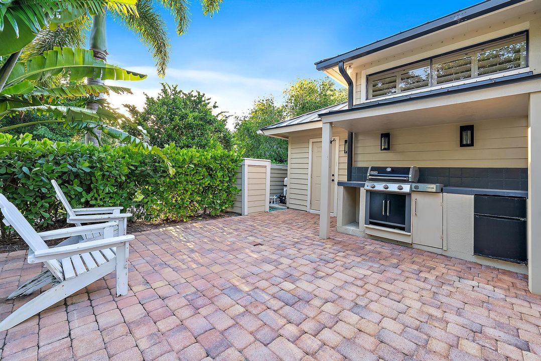 待售: $1,189,000 (5 贝兹, 4 浴室, 3821 平方英尺)