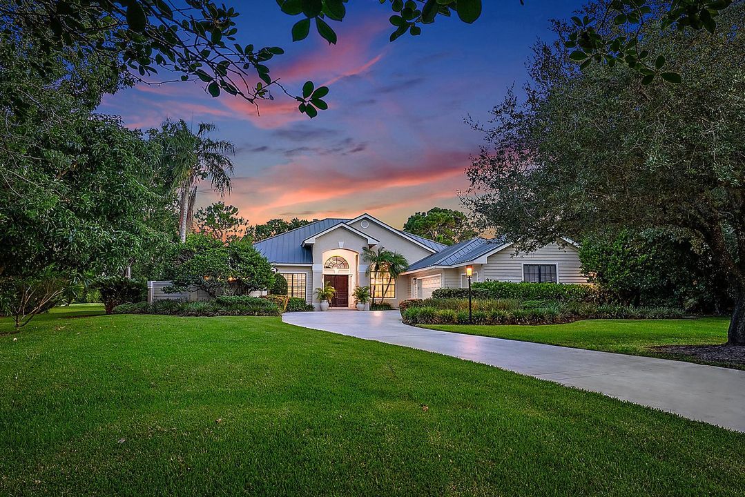 待售: $1,189,000 (5 贝兹, 4 浴室, 3821 平方英尺)