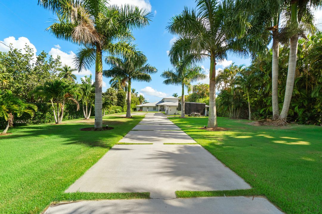 For Sale: $5,795,000 (3 beds, 3 baths, 3286 Square Feet)