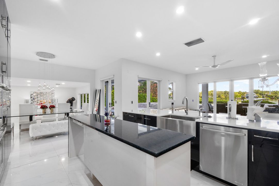 For Sale: $5,795,000 (3 beds, 3 baths, 3286 Square Feet)