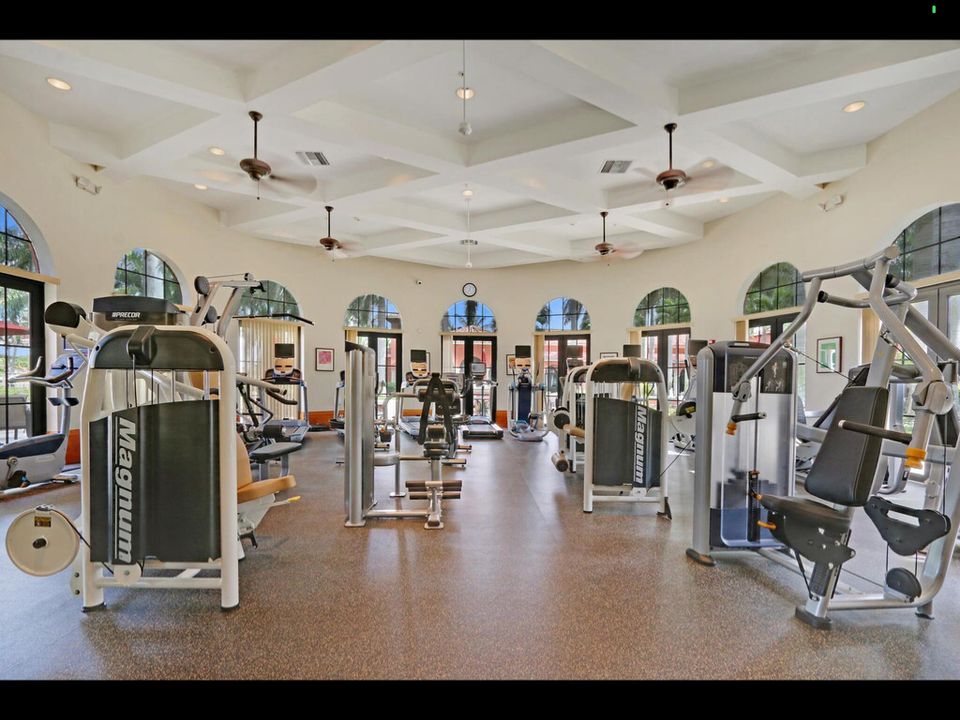 Под контрактом: $5,800 (2 спален, 2 ванн, 1851 Квадратных фут)