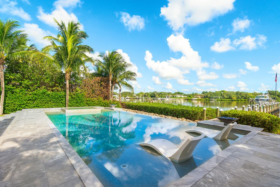 For Sale: $5,795,000 (3 beds, 3 baths, 3286 Square Feet)