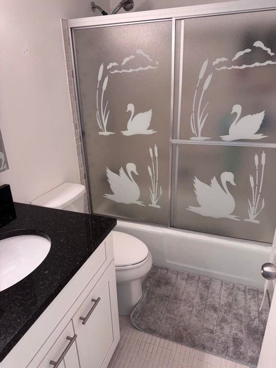 Active With Contract: $112,900 (1 beds, 1 baths, 720 Square Feet)