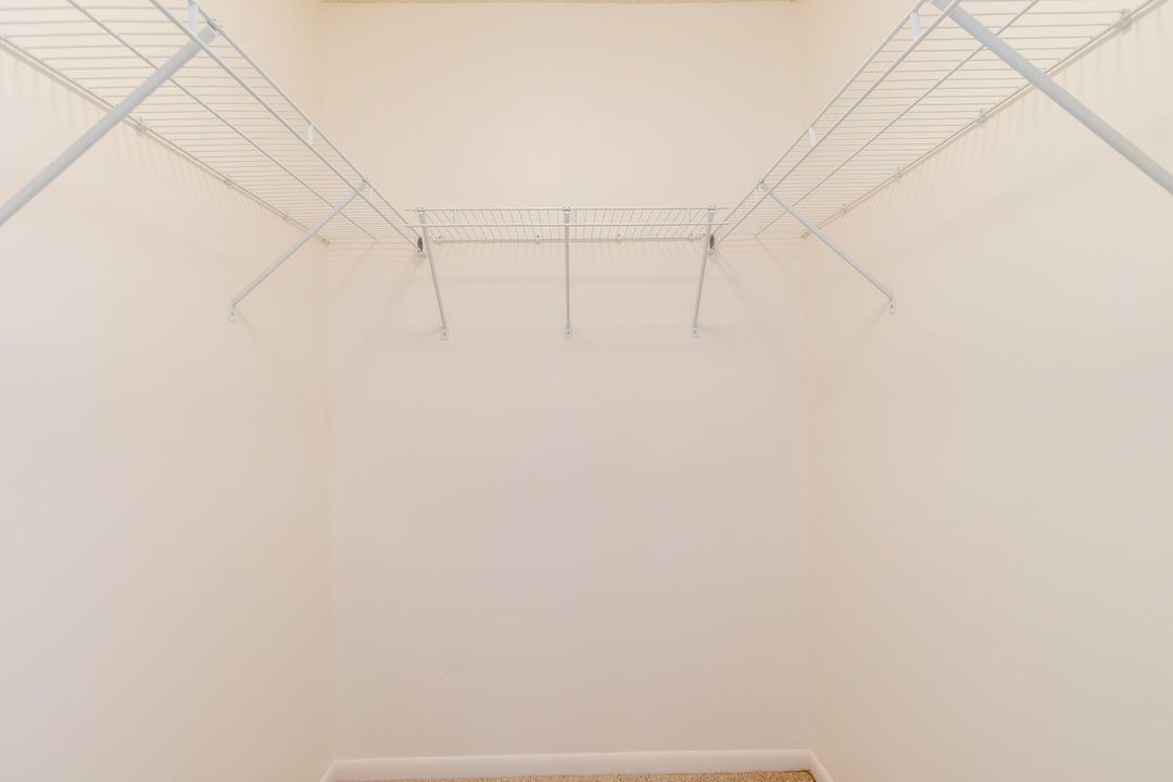 Active With Contract: $429,900 (3 beds, 2 baths, 1335 Square Feet)