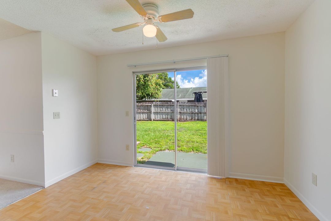 Active With Contract: $429,900 (3 beds, 2 baths, 1335 Square Feet)