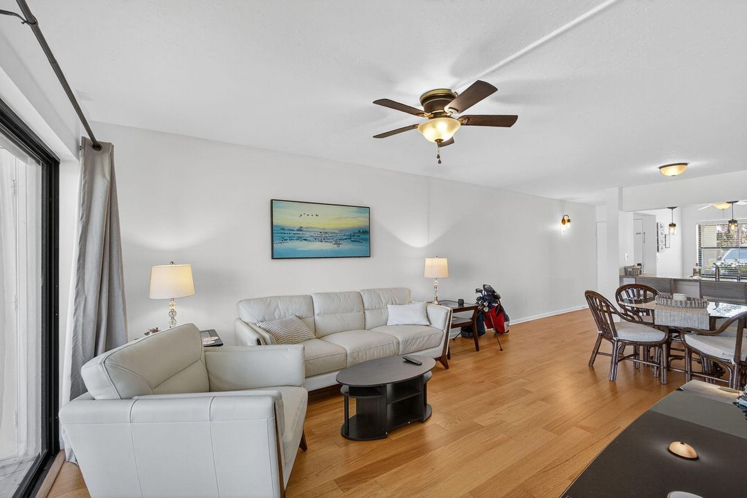 合同活跃: $5,750 (2 贝兹, 2 浴室, 1000 平方英尺)