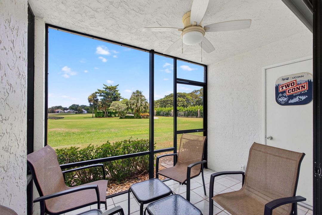 合同活跃: $5,750 (2 贝兹, 2 浴室, 1000 平方英尺)