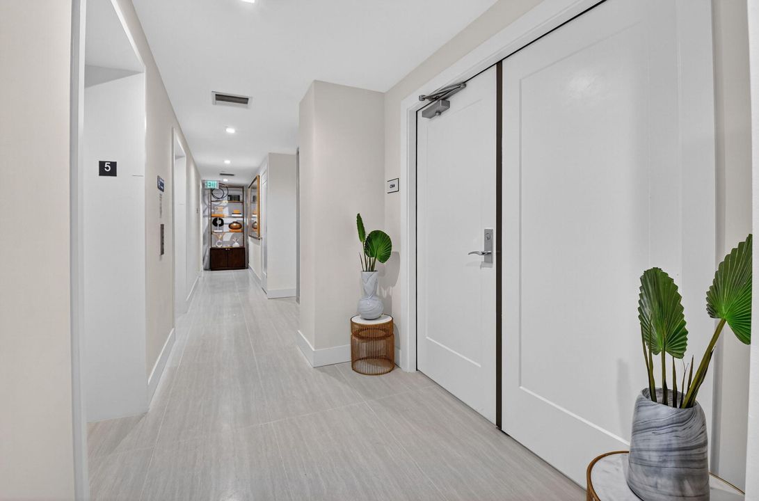 For Sale: $7,995,000 (4 beds, 6 baths, 4096 Square Feet)