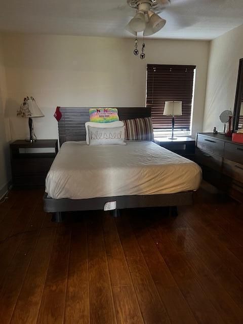 For Sale: $149,000 (1 beds, 1 baths, 648 Square Feet)