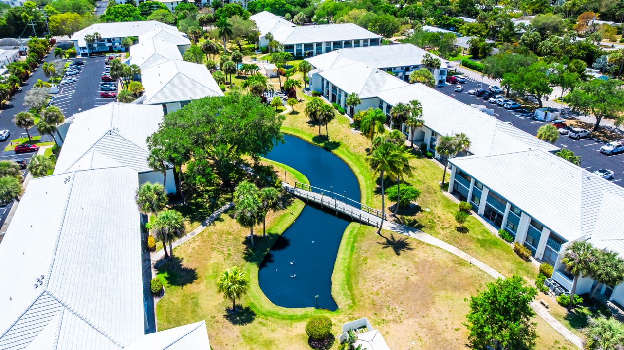 Active With Contract: $3,500 (2 beds, 2 baths, 1300 Square Feet)