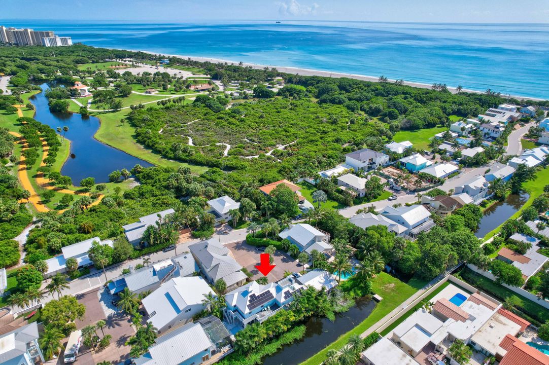 Activo con contrato: $16,500 (5 camas, 3 baños, 2548 Pies cuadrados)