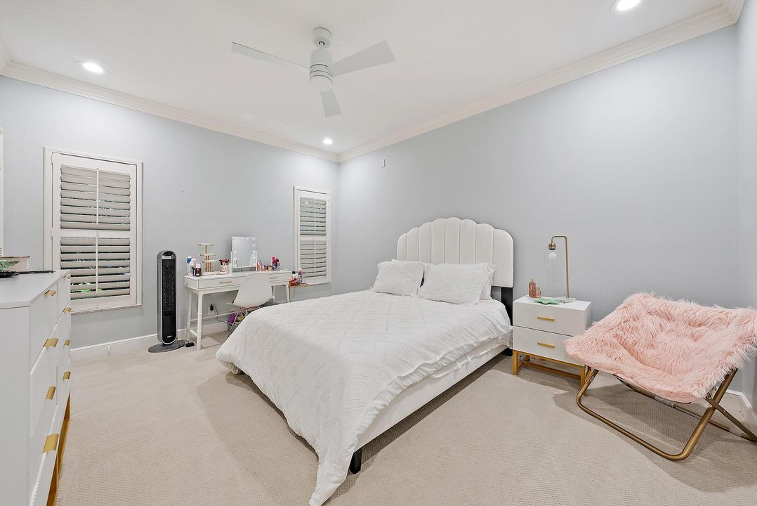 待售: $1,189,000 (5 贝兹, 4 浴室, 3821 平方英尺)