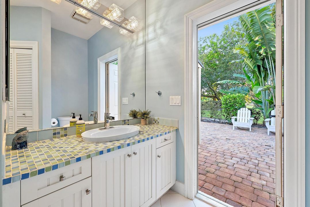 待售: $1,189,000 (5 贝兹, 4 浴室, 3821 平方英尺)