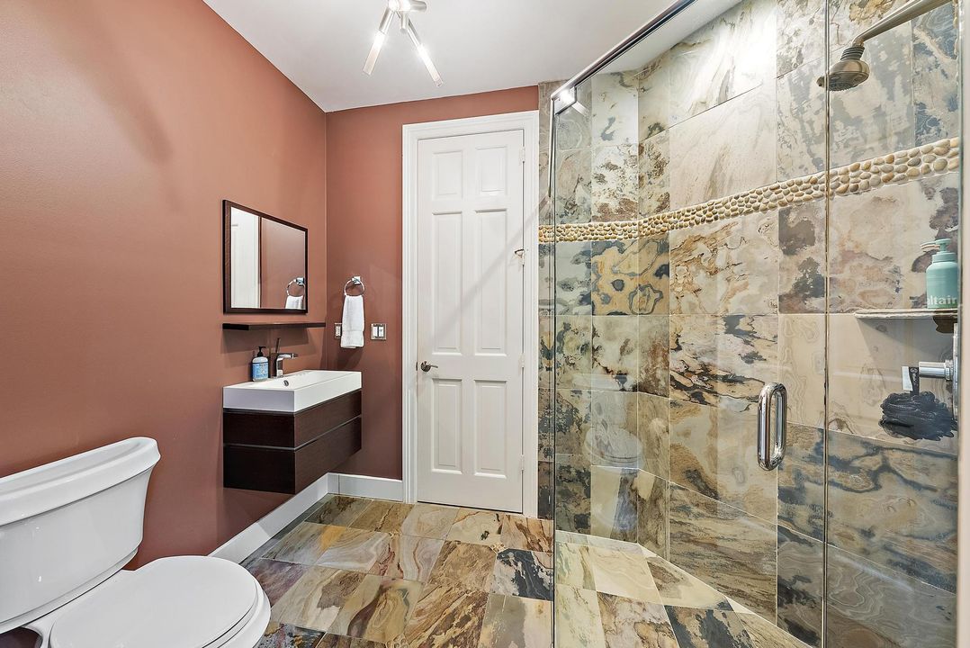 待售: $1,189,000 (5 贝兹, 4 浴室, 3821 平方英尺)