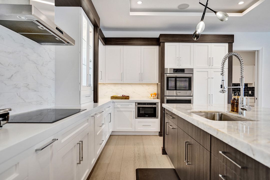 Active With Contract: $3,900,000 (4 beds, 4 baths, 3703 Square Feet)