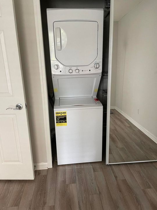 合同活跃: $1,700 (1 贝兹, 1 浴室, 502 平方英尺)