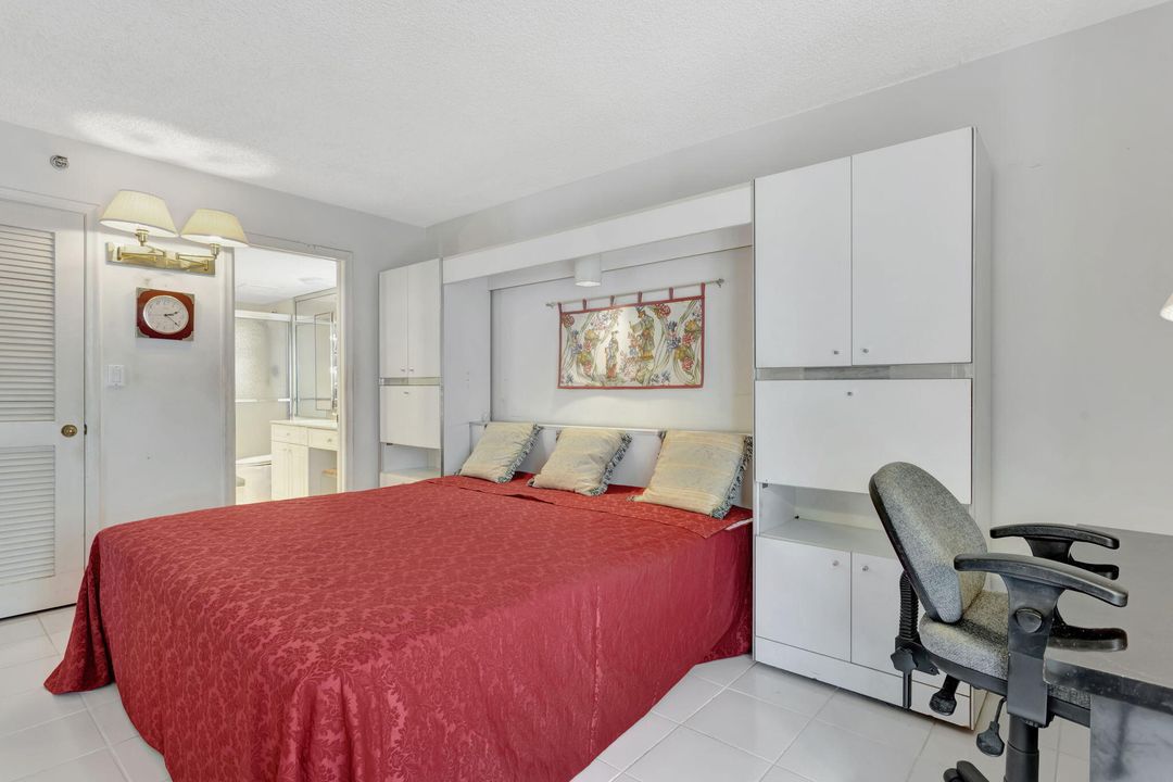 Под контрактом: $195,000 (2 спален, 2 ванн, 1255 Квадратных фут)