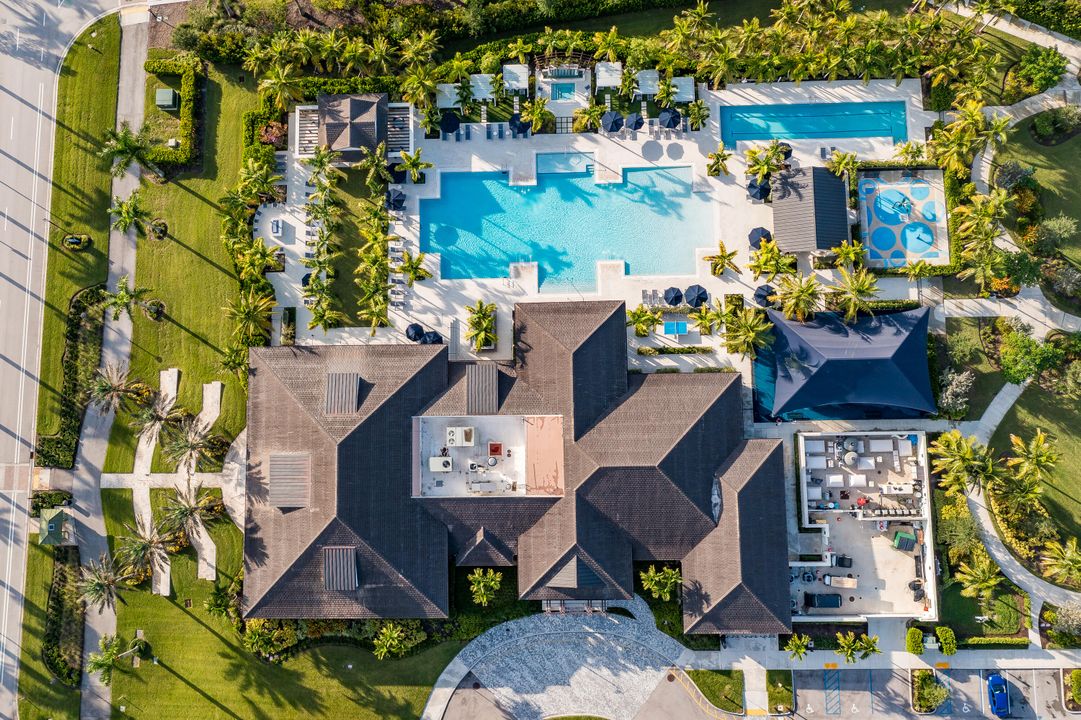 На продажу: $2,895,000 (5 спален, 5 ванн, 5815 Квадратных фут)