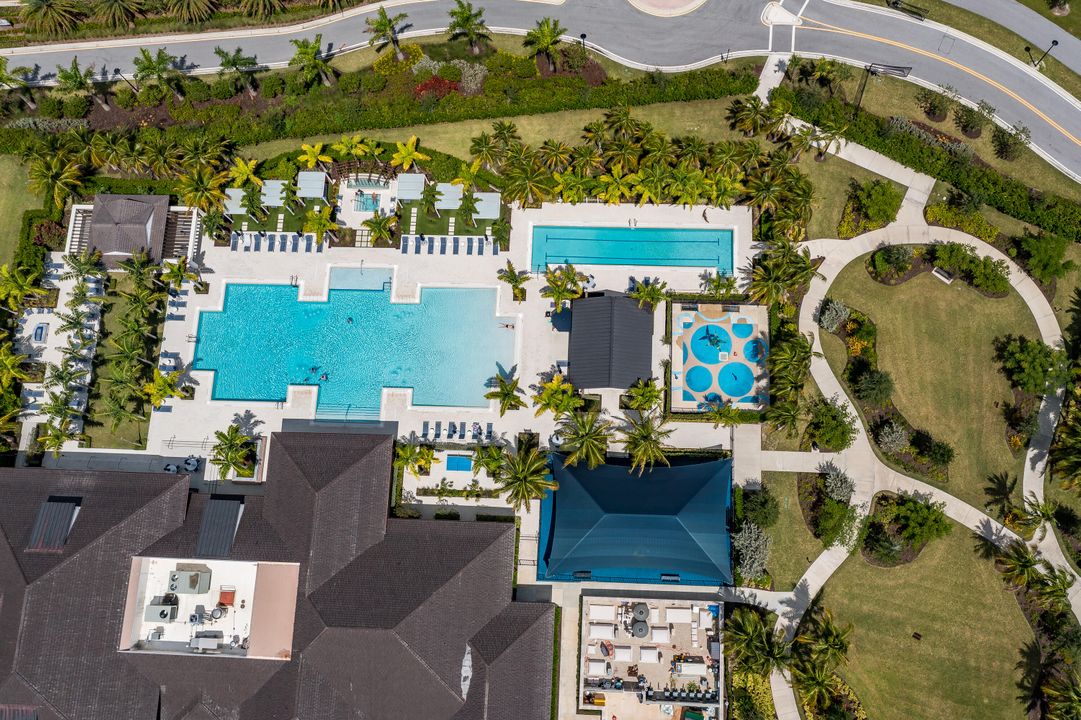 На продажу: $2,895,000 (5 спален, 5 ванн, 5815 Квадратных фут)