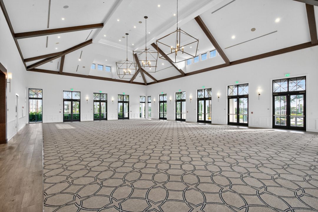 На продажу: $2,895,000 (5 спален, 5 ванн, 5815 Квадратных фут)