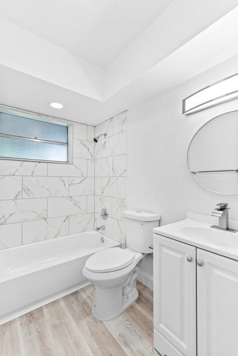 На продажу: $389,900 (2 спален, 1 ванн, 1013 Квадратных фут)