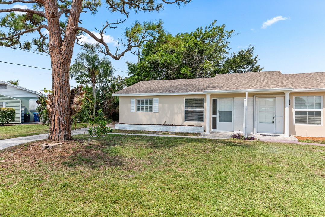 На продажу: $389,900 (2 спален, 1 ванн, 1013 Квадратных фут)