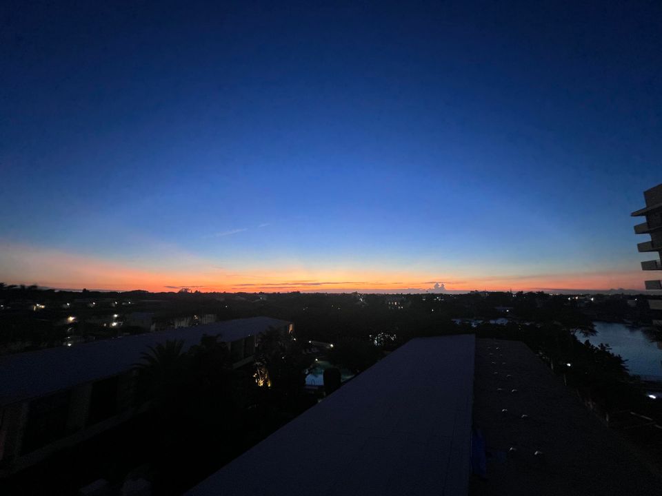 Active With Contract: $4,000 (2 beds, 2 baths, 1498 Square Feet)