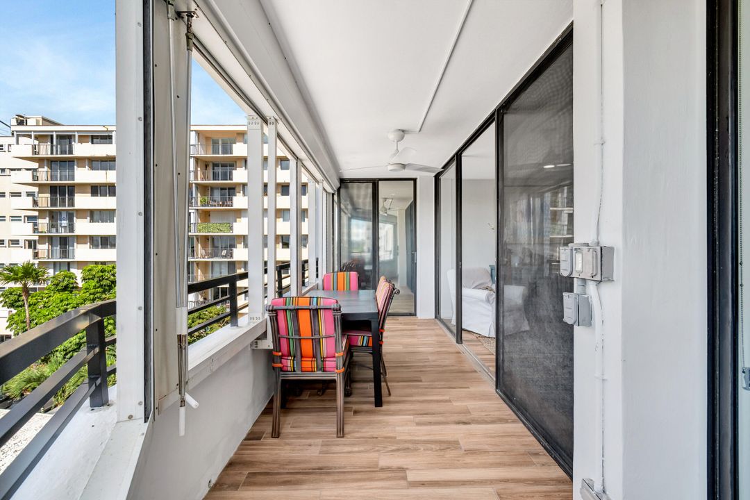 Active With Contract: $4,000 (2 beds, 2 baths, 1498 Square Feet)