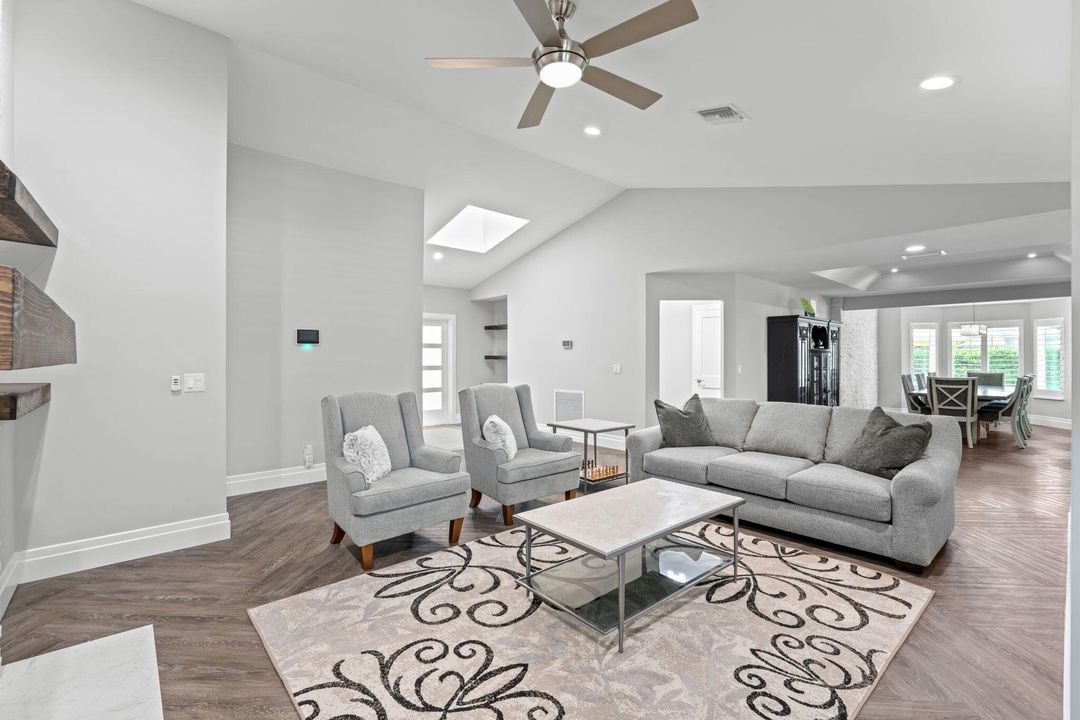 En Venta: $2,150,000 (5 camas, 5 baños, 4584 Pies cuadrados)