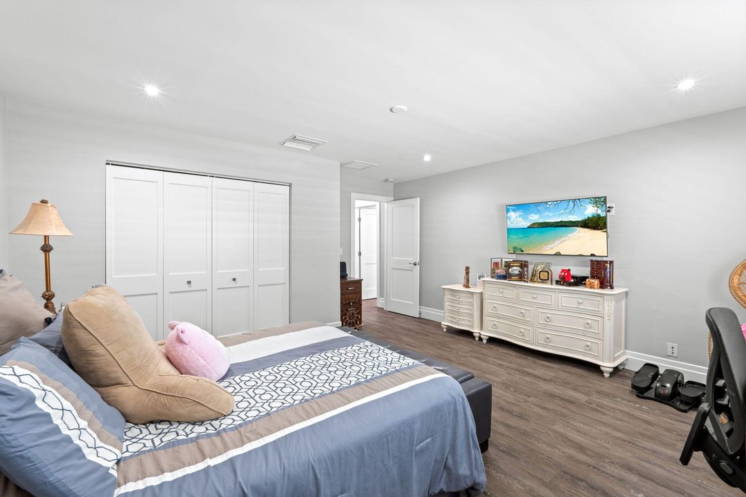 En Venta: $2,150,000 (5 camas, 5 baños, 4584 Pies cuadrados)