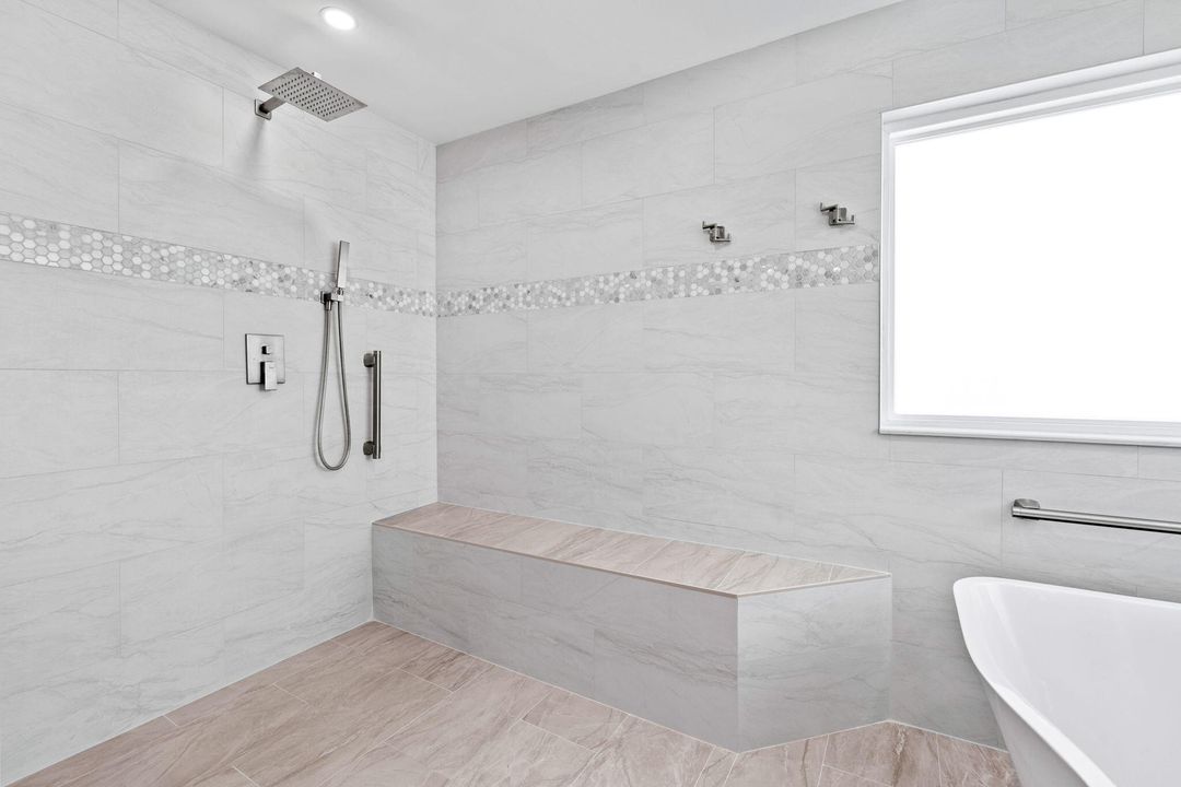 En Venta: $2,150,000 (5 camas, 5 baños, 4584 Pies cuadrados)