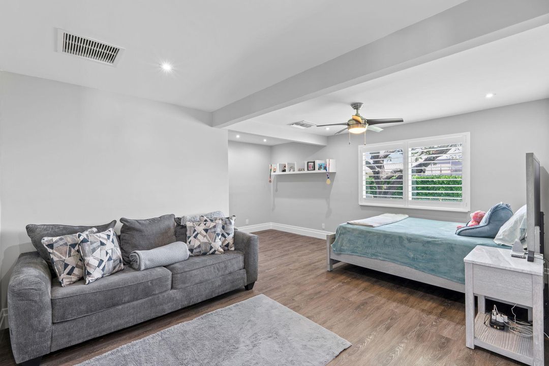 En Venta: $2,150,000 (5 camas, 5 baños, 4584 Pies cuadrados)