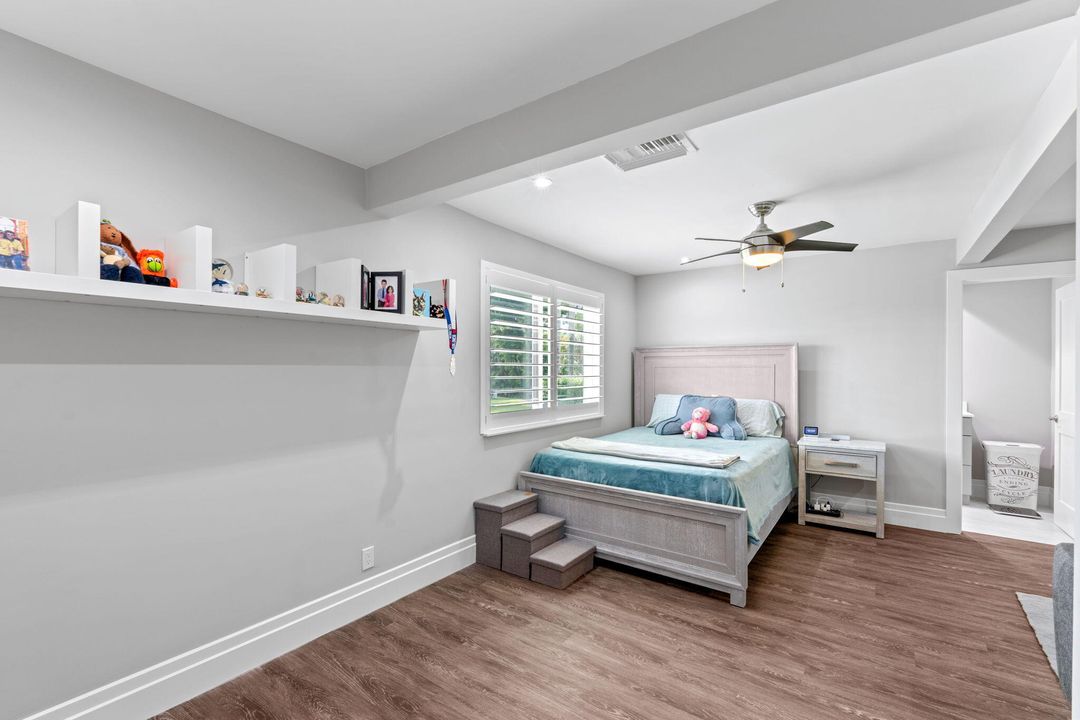 En Venta: $2,150,000 (5 camas, 5 baños, 4584 Pies cuadrados)