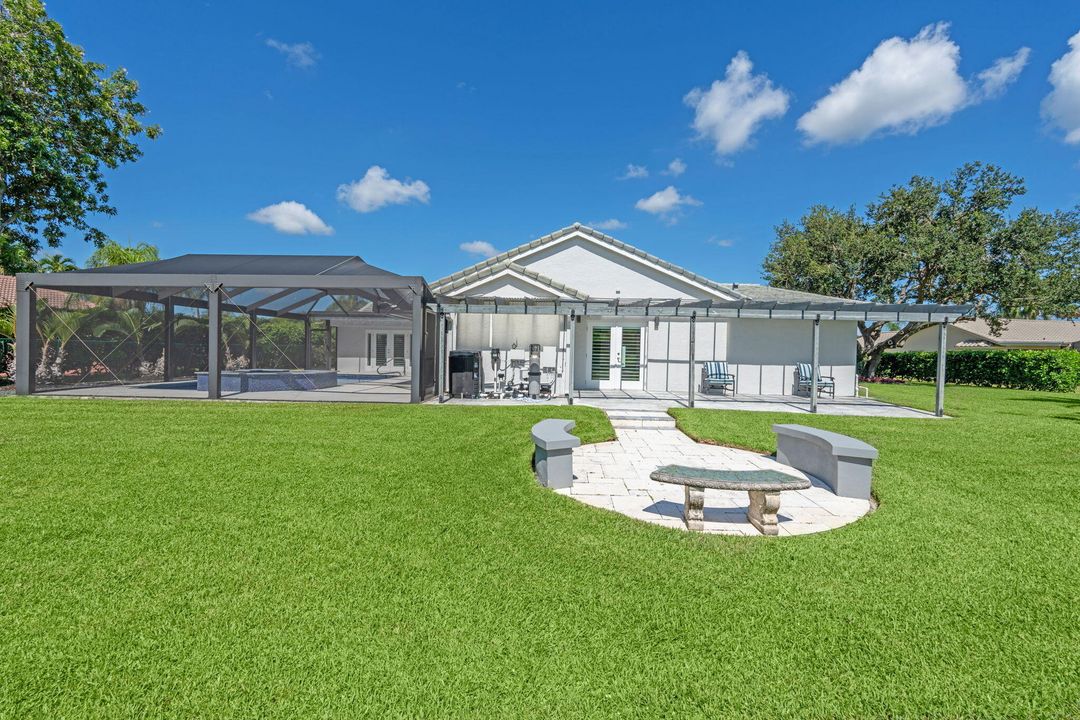 En Venta: $2,150,000 (5 camas, 5 baños, 4584 Pies cuadrados)