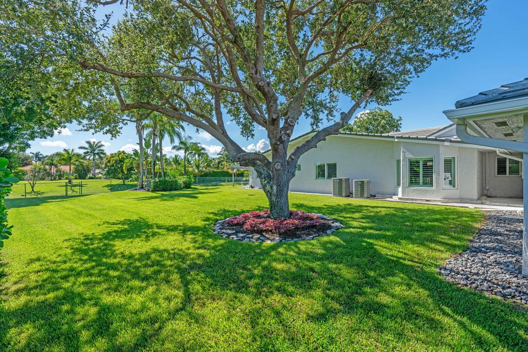 En Venta: $2,150,000 (5 camas, 5 baños, 4584 Pies cuadrados)