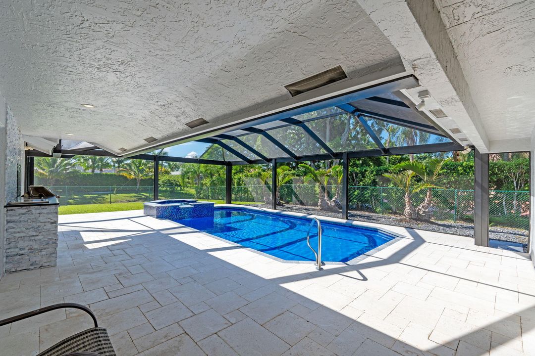 En Venta: $2,150,000 (5 camas, 5 baños, 4584 Pies cuadrados)