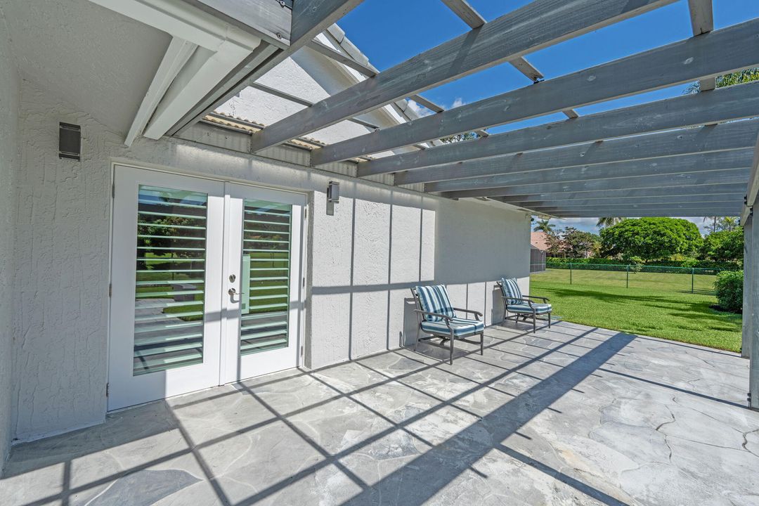 En Venta: $2,150,000 (5 camas, 5 baños, 4584 Pies cuadrados)