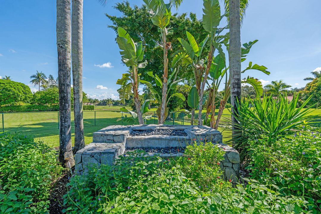 En Venta: $2,150,000 (5 camas, 5 baños, 4584 Pies cuadrados)