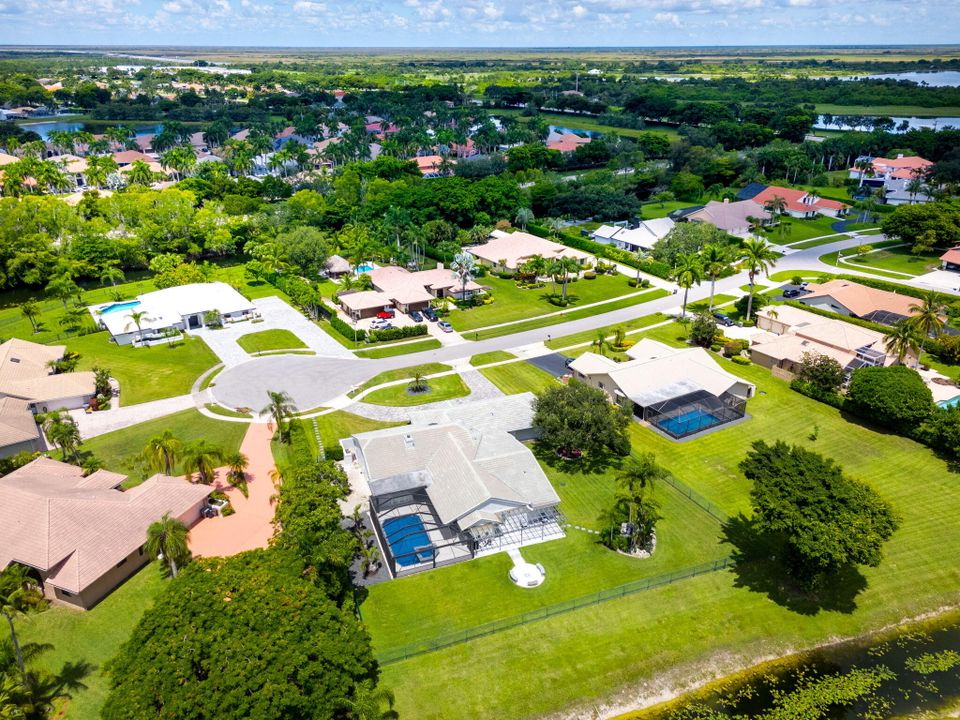 En Venta: $2,150,000 (5 camas, 5 baños, 4584 Pies cuadrados)