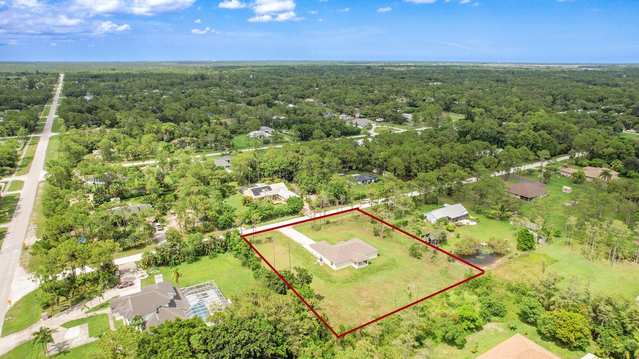 For Sale: $699,990 (4 beds, 2 baths, 2133 Square Feet)