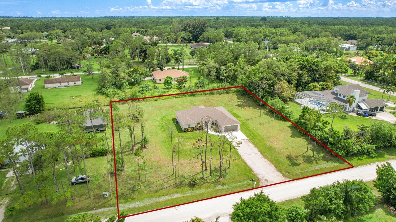 For Sale: $699,990 (4 beds, 2 baths, 2133 Square Feet)