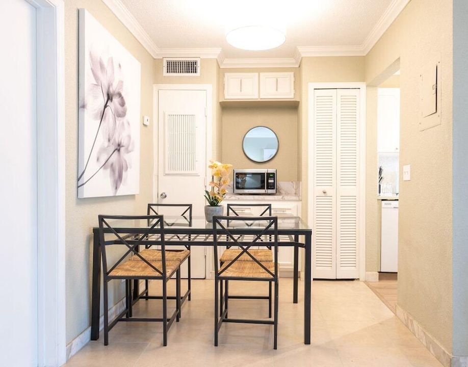 For Sale: $2,499,900 (0 beds, 0 baths, 5872 Square Feet)