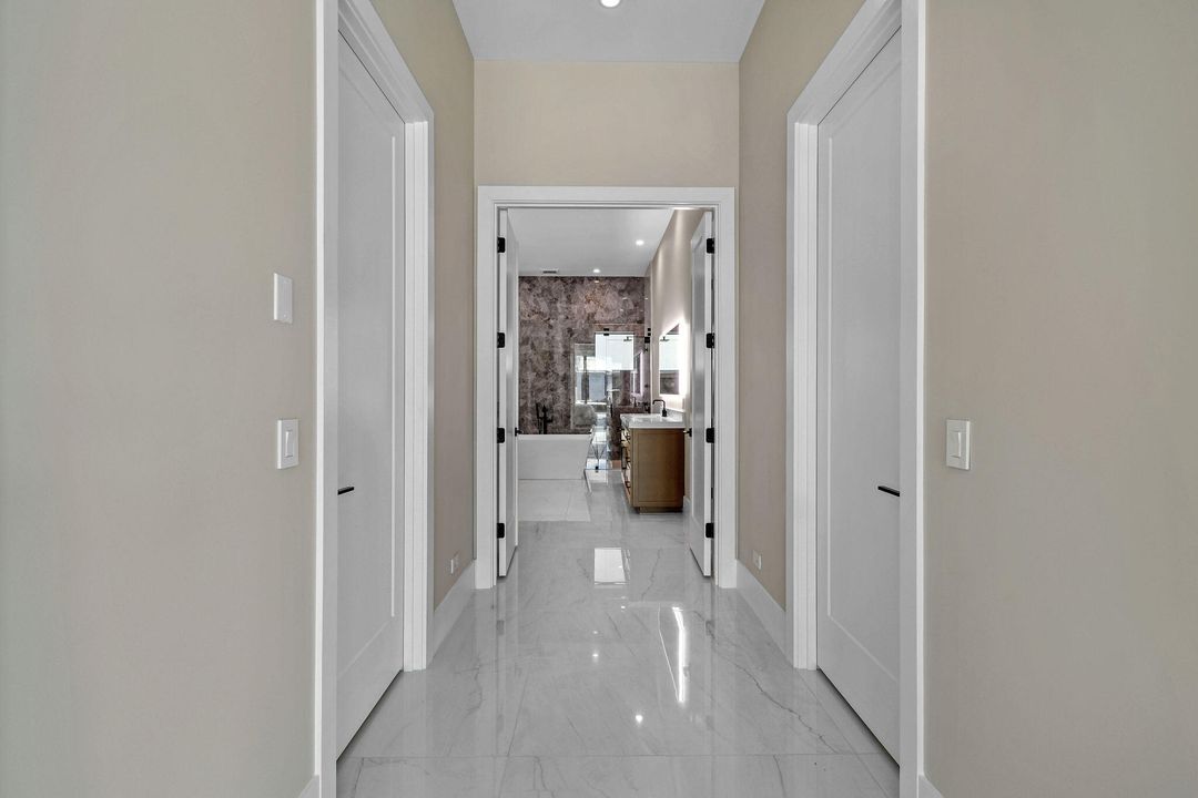 待售: $7,749,500 (5 贝兹, 7 浴室, 6424 平方英尺)