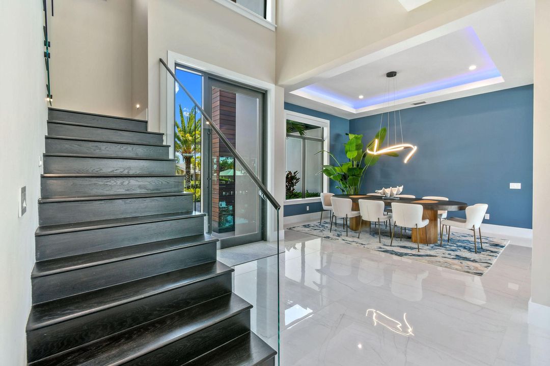 待售: $7,749,500 (5 贝兹, 7 浴室, 6424 平方英尺)