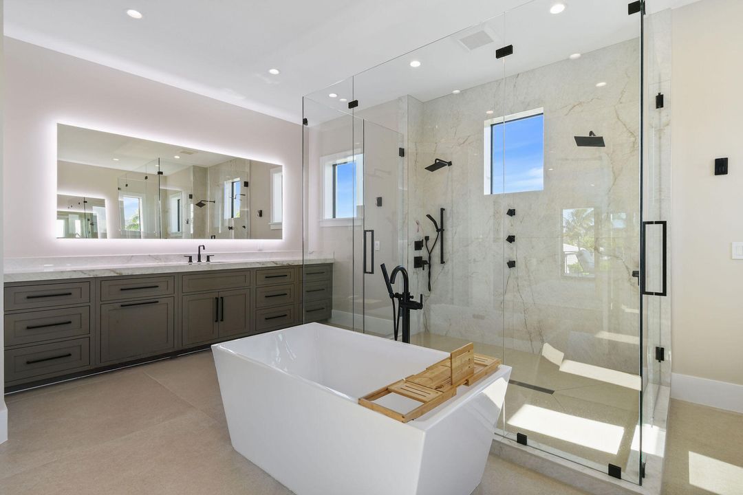 待售: $7,749,500 (5 贝兹, 7 浴室, 6424 平方英尺)