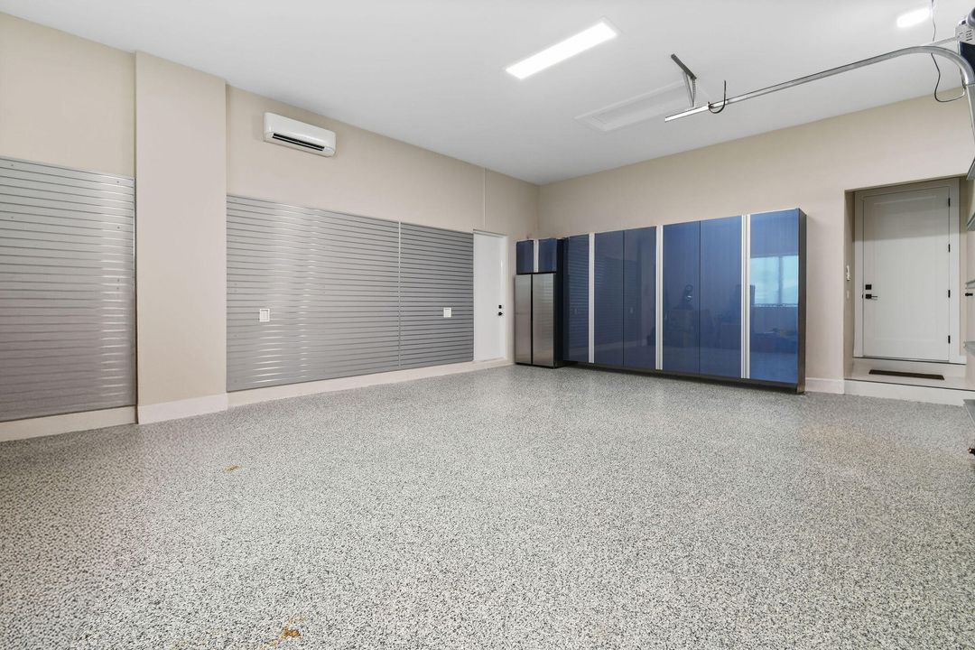 待售: $7,749,500 (5 贝兹, 7 浴室, 6424 平方英尺)