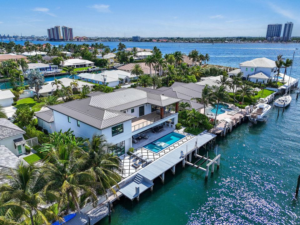 待售: $7,749,500 (5 贝兹, 7 浴室, 6424 平方英尺)